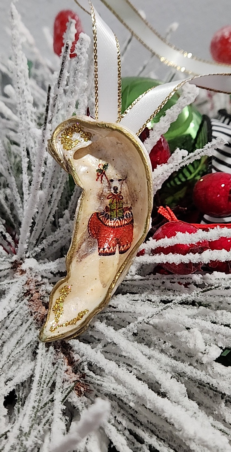 Christmas Novelty Dog Ornament Multiple Breeds Local Oyster Shell Hand Decorated