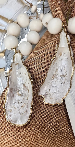 Oyster Shell Ivory Wood Bead Napkin Rings - Pearl Lace Gold