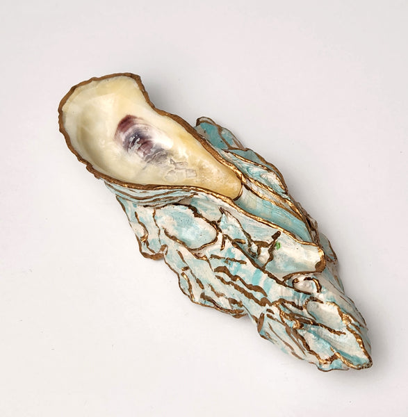 Oyster shell ring dish with gift box, trinket holder.  Home décor piece, bridesmaids gifts